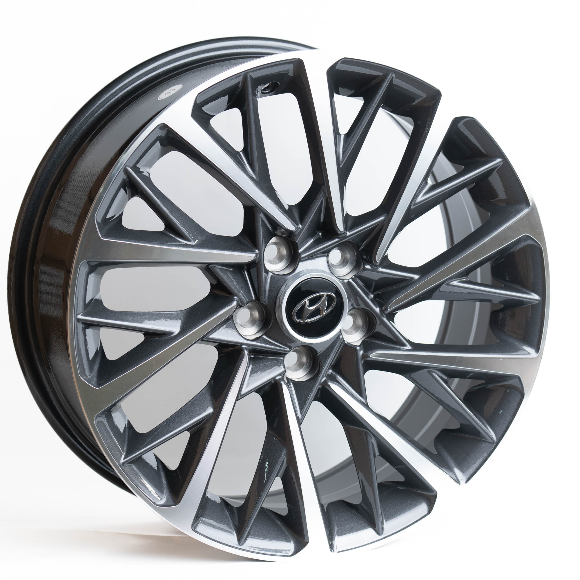 18/5x114.3 Kipardo 402 J7.5 ET50.5 DIA 67.1