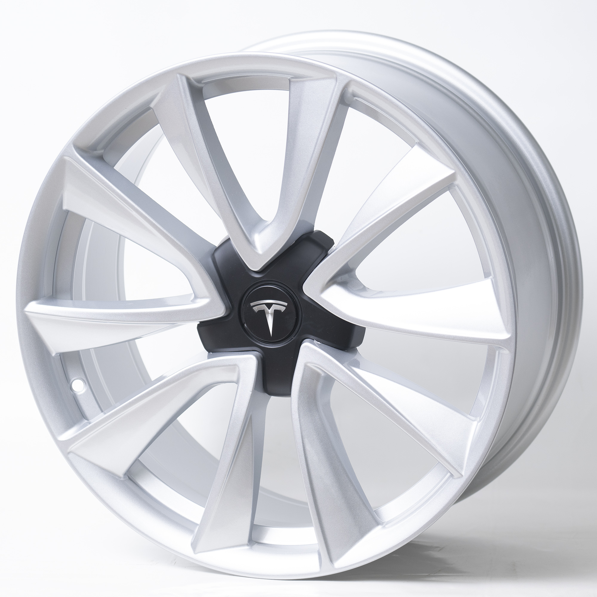 19/5x114.3 Kipardo H3154F J8.5 ET40 DIA64.1